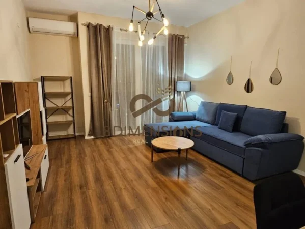Tirane, jepet me qera apartament 2+1+Ballkon Kati 6, 100 m² 700 € (5 maji)
