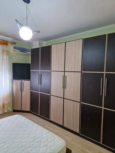 Tirane, jepet me qera apartament 2+1+Aneks+Ballkon Kati 5, 106 m² 750 € (stadiumi dinamo , sheshi willson)