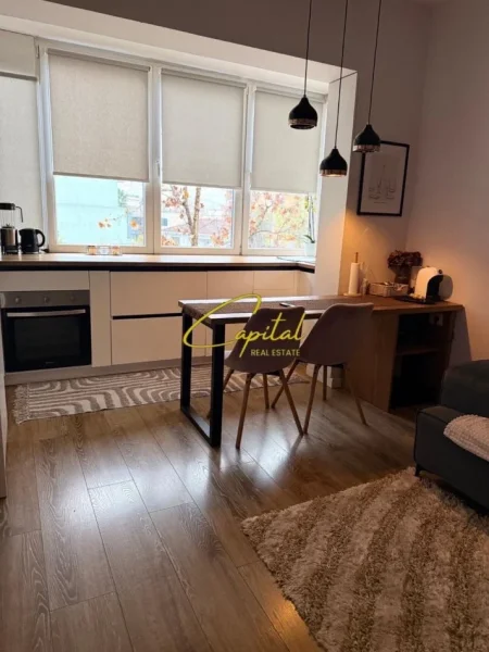 Tirane, jepet me qera apartament 2+1 Kati 2, 70 m² 1.500 € (QENDER)