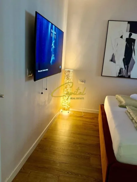 Tirane, jepet me qera apartament 2+1 Kati 2, 70 m² 1.500 € (QENDER)