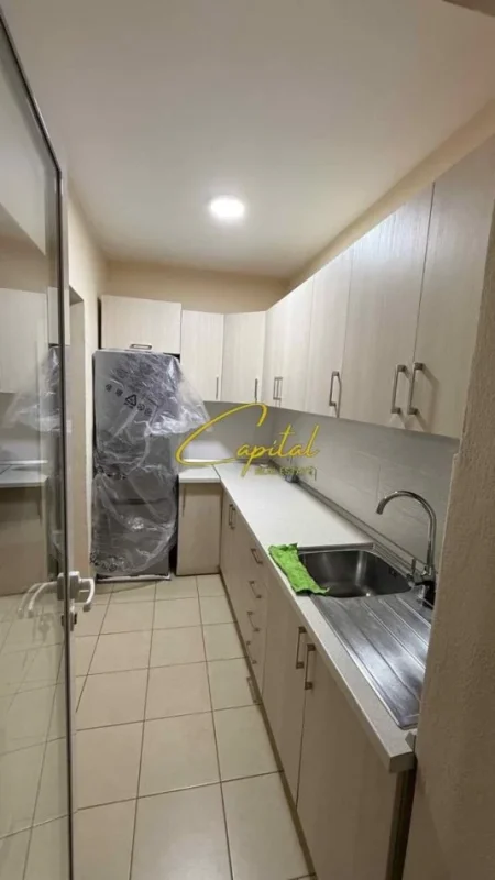 Tirane, jepet me qera apartament 2+1 Kati 4, 100 m² 800 € (RRUGA E ELBASANIT)