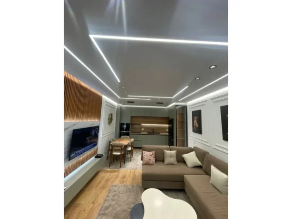 Tirane, jepet me qera apartament 1+1 Kati 5, 73 m² 500 € 