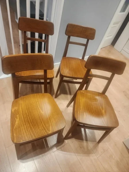 Tirane, shes Karrige ngrenie 1 €