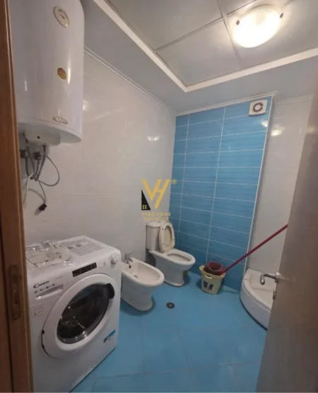 Tirane, jepet me qera apartament 1+1+Ballkon Kati 2, 68 m² 520 € (5 MAJI)