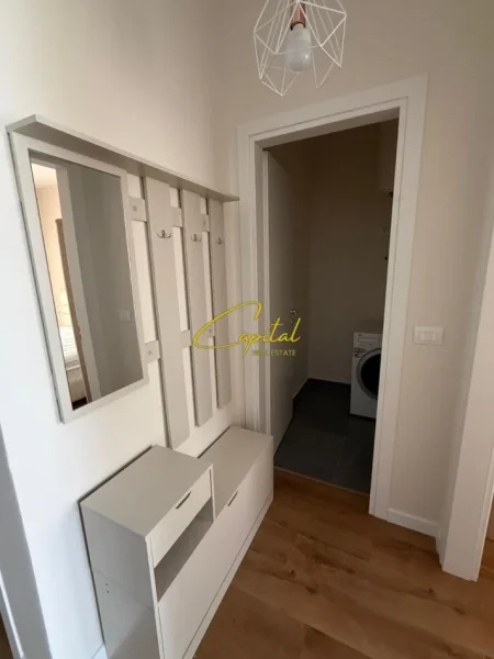 Tirane, jepet me qera apartament 1+1 Kati 2, 70 m² 550 € (5 MAJI)