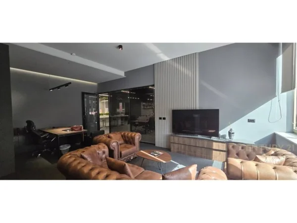 Tirane, shitet zyre Kati 1, 355 m² (delijorgj)