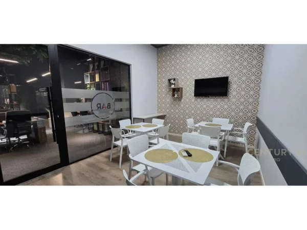 Tirane, shitet zyre Kati 1, 355 m² (delijorgj)