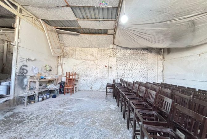 Tirane, jepet me qera magazine Kati 0, 400 m² 1.560 € (MISTO MAME)