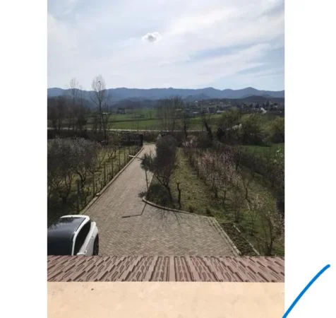 Tirane, shitet Vile 2 Katshe Kati 1, 2.170 m² 420.000 € (Baldushk)