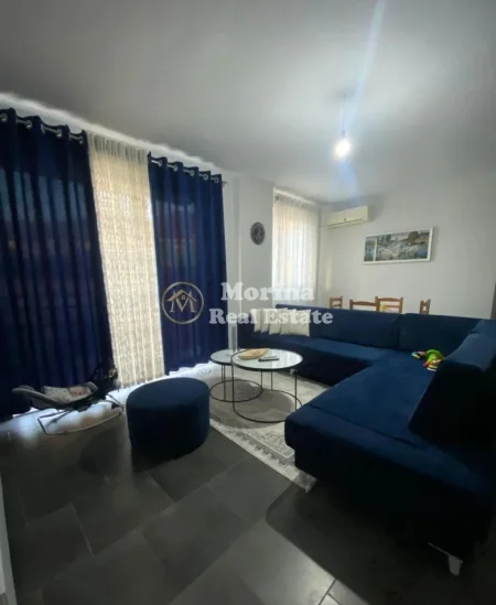 Tirane, jepet me qera apartament 2+1 Kati 3, 88 m² 520 € (Shkoze)