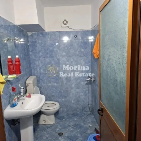 Tirane, jepet me qera garsonier Kati 3, 50 m² 300 € (Laprake)