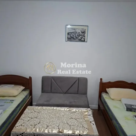 Tirane, jepet me qera garsonier Kati 3, 50 m² 300 € (Laprake)