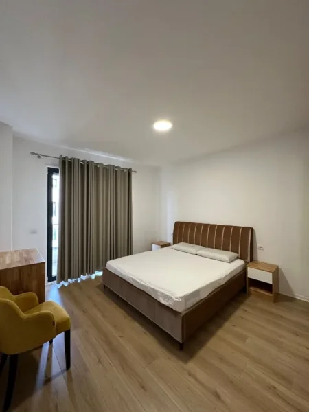 shitet apartament 3+1 , 135 m² 278.000 € (Porcelan)