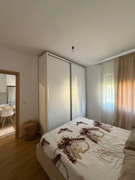 Tirane, shitet apartament 1+1 Kati 2, 56 m² (Rruga Sotir Caci ANA Market)