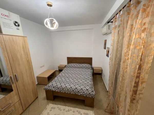 Tirane, jepet me qera apartament 2+1 Kati 5, 120 m² 600 € (don bosko)