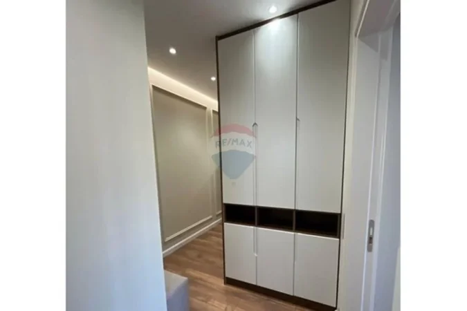 Tirane, shitet apartament 1+1 Kati 3, 57 m² 163.000 € (Mine Peza)