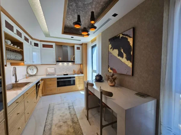 Tirane, shitet apartament 5+1+Aneks+Ballkon Kati 10, 436 m² 1.600.000 € (Square21)