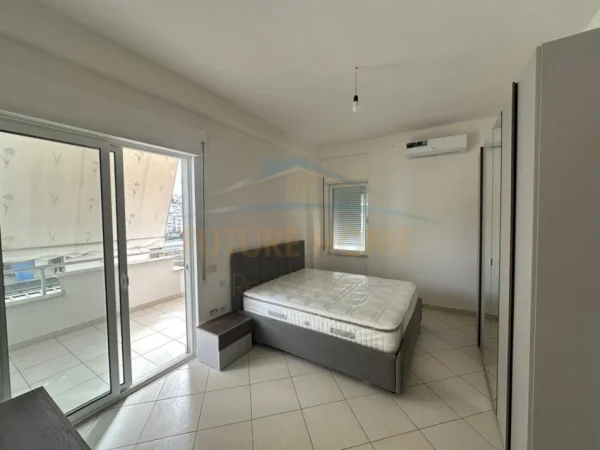 Tirane, jepet me qera apartament 2+1 Kati 4, 95 m² 750 € (Kopshti Zoologjik)