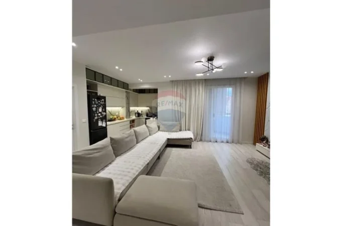 Tirane, shitet apartament 2+1 , 125 m² 378.000 € (Rruga Emin Duraku)