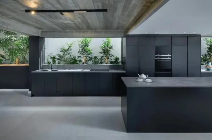 Vlore, shitet Vile 3+1+Ballkon , 420 m² 