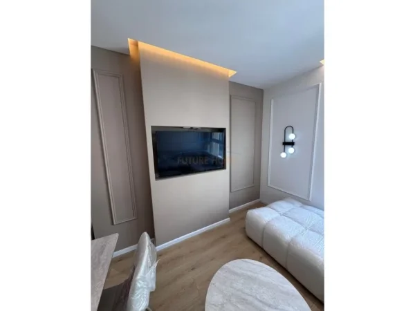 Tirane, jepet me qera apartament 1+1+Ballkon Kati 6, 62 m² 500 € (KOMPLEKSI KADIU)