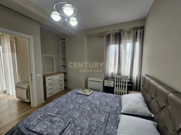 Tirane, jepet me qera apartament 1+1 Kati 6, 60 m² 600 € (Gjimnazi Partizani)