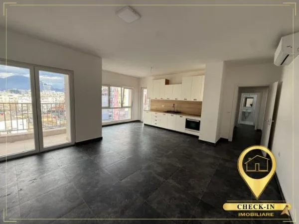 Tirane, jepet me qera zyre Kati 5, 120 m² 880 € (Zogu i Zi)