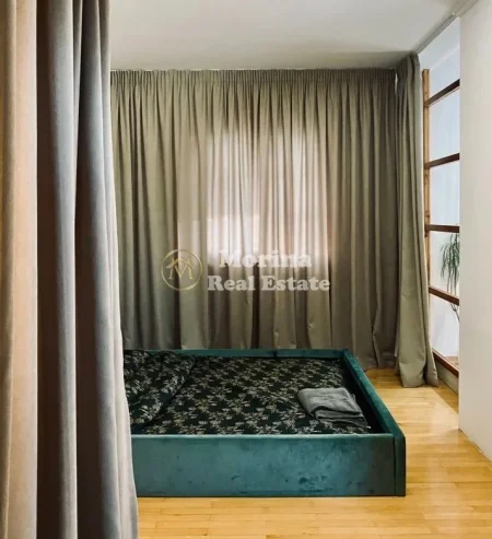 Tirane, jepet me qera Vile 4+1 Kati 1, 180 m² 1.200 € (Pallati Brigadave)