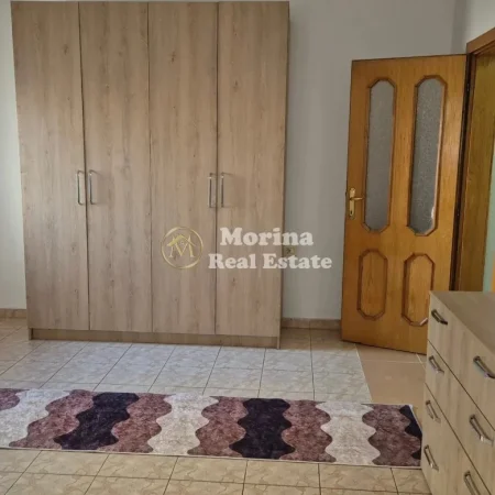 Tirane, jepet me qera apartament 2+1 Kati 4, 93 m² 600 € (Sheshi Willson)