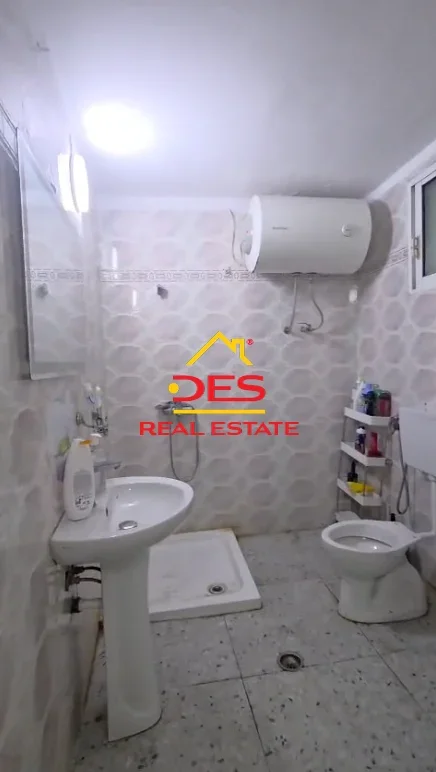 Vlore, shitet shtepi Kati 0, 75 m² 80.000 € (Rruga Ceno Sharra)