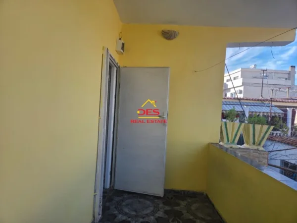 Vlore, shitet shtepi Kati 0, 75 m² 80.000 € (Rruga Ceno Sharra)