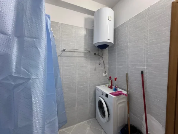 Tirane, jepet me qera apartament 1+1 Kati 1, 70 m² 450 € (TEODOR KEKO)