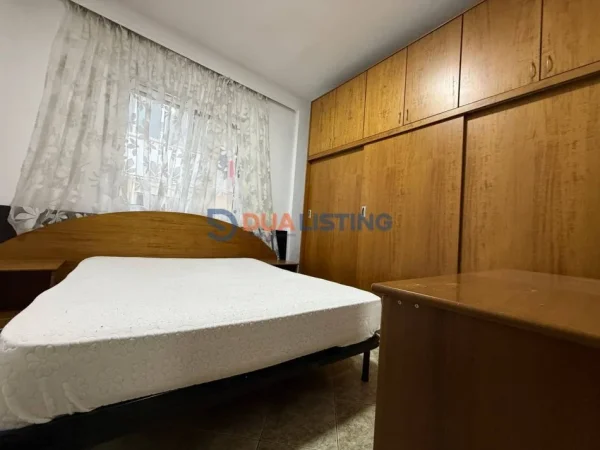 Tirane, jepet me qera apartament 3+1 , 100 m² 500 € (Kodra e Diellit)