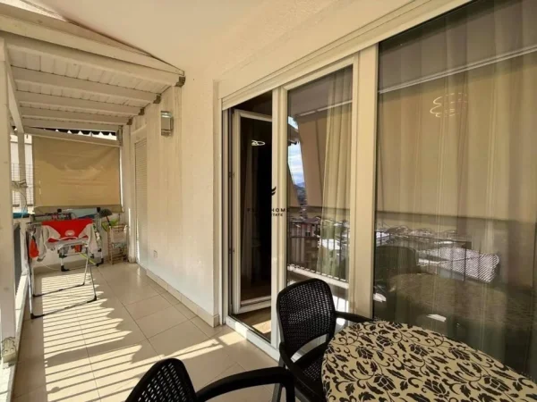 Tirane, shitet apartament 1+1 Kati 4, 98 m² 223.000 € (QYTETI STUDENTI)