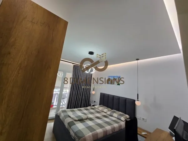 Tirane, shitet apartament 2+1+Ballkon Kati 3, 108 m² 285.000 € (ali demi)