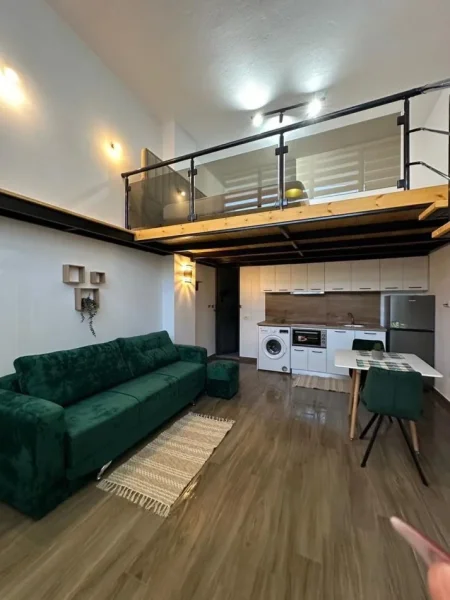 2 GARSIONERE ME QERA RRUGA DURRESIT 100.000 LEKE