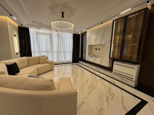 Tirane, shitet apartament 3+1+Ballkon Kati 5, 168 m² (Jordan Misja)