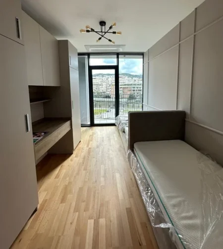 Tirane, jepet me qera apartament 2+1 Kati 4, 110 m² 1.800 € (LAKE VIEW REZIDENCE)