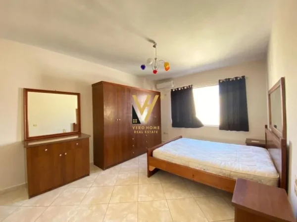 Tirane, jepet me qera apartament 2+1+Ballkon Kati 4, 145 m² 620 € (ASTIR)