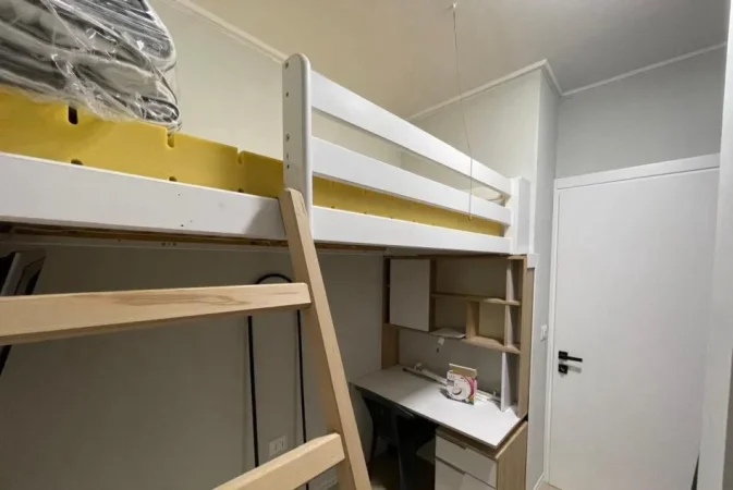 Tirane, jepet me qera apartament 2+1 Kati 5, 90 m² 650 € (ISH TREGU ELEKTRIK)