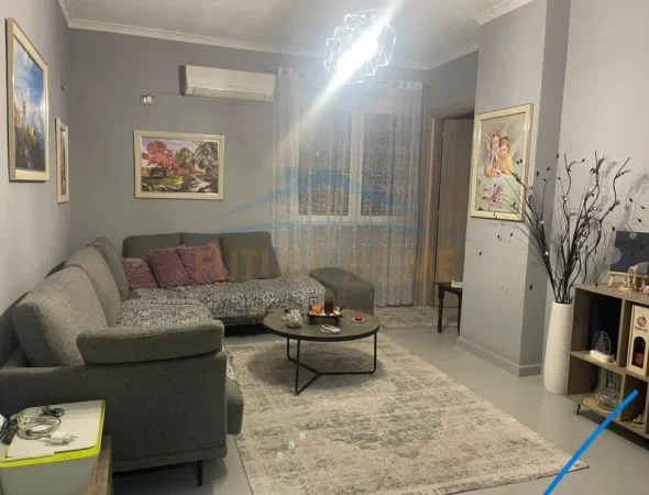 Tirane, shitet apartament 2+1+Ballkon Kati 6, 90 m² 140.000 € (Misto Mame)