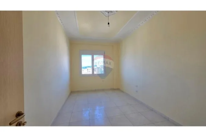 Vlore, shitet apartament 2+1 Kati 12, 104 m² 130.000 € (Rruga Gjergj Ksatrioti, Vlore)