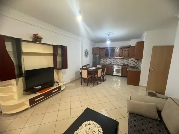 Tirane, jepet me qera apartament 2+1+Ballkon Kati 2, 124 m² 500 € (Astir (bar Artisti))