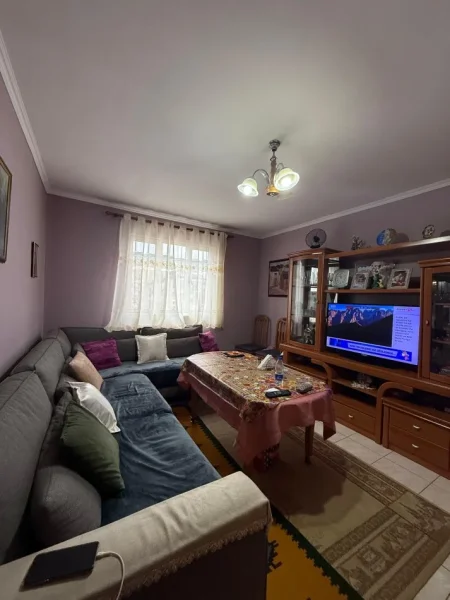 Tirane, shitet apartament 2+1 Kati 4, 73 m² 128.000 € (RRUGA IRFAN TOMINI)