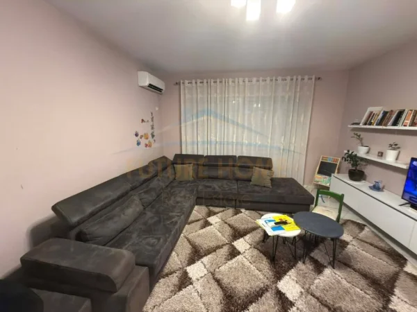 Tirane, shitet apartament 1+1 Kati 5, 67 m² 115.000 € (ASTIR , Prane Sorriso Lounge)