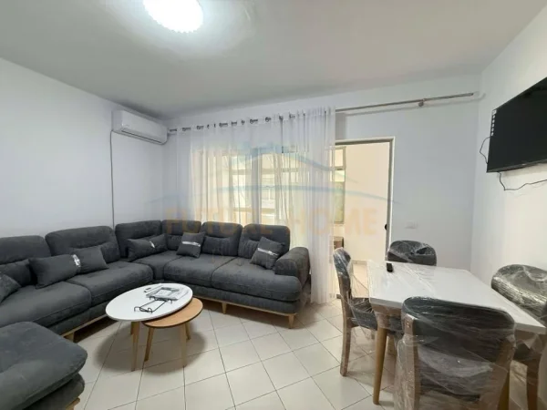 Tirane, jepet me qera apartament 1+1 Kati 1, 63 m² 450 € (Astir)