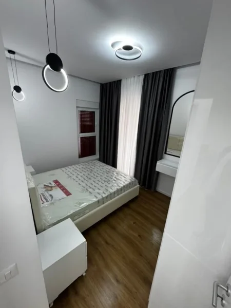 Tirane, jepet me qera apartament 2+1+Ballkon Kati 6, 80 m² 550 € (Rruga Pasho Hysa)