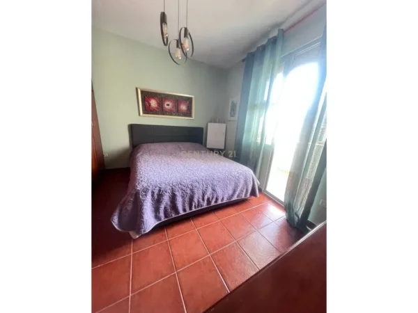 Tirane, jepet me qera apartament 1+1 Kati 8, 67 m² 450 € (rruga 5 Maji)