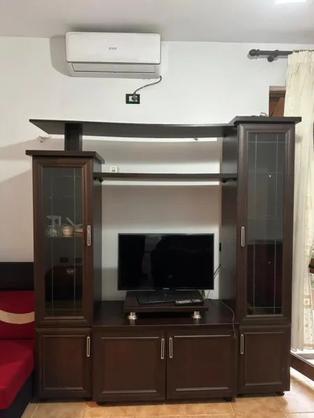 Tirane, jepet me qera apartament 1+1+Aneks+Ballkon Kati 0, 64 m² 466 € (Rruga Sulejman Delvina)