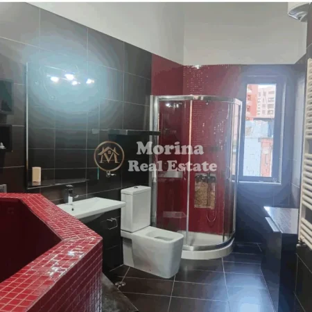 Tirane, jepet me qera apartament 2+1 Kati 3, 120 m² 1.200 € (Rruga e Barrikadave)
